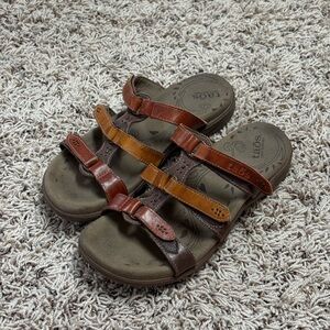 Taos Tribute Sandals Slides Gray Brown Leather Size 38 US Women's 7 Tbt-13067